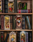 Alice in Wonderland Book Nook Kit