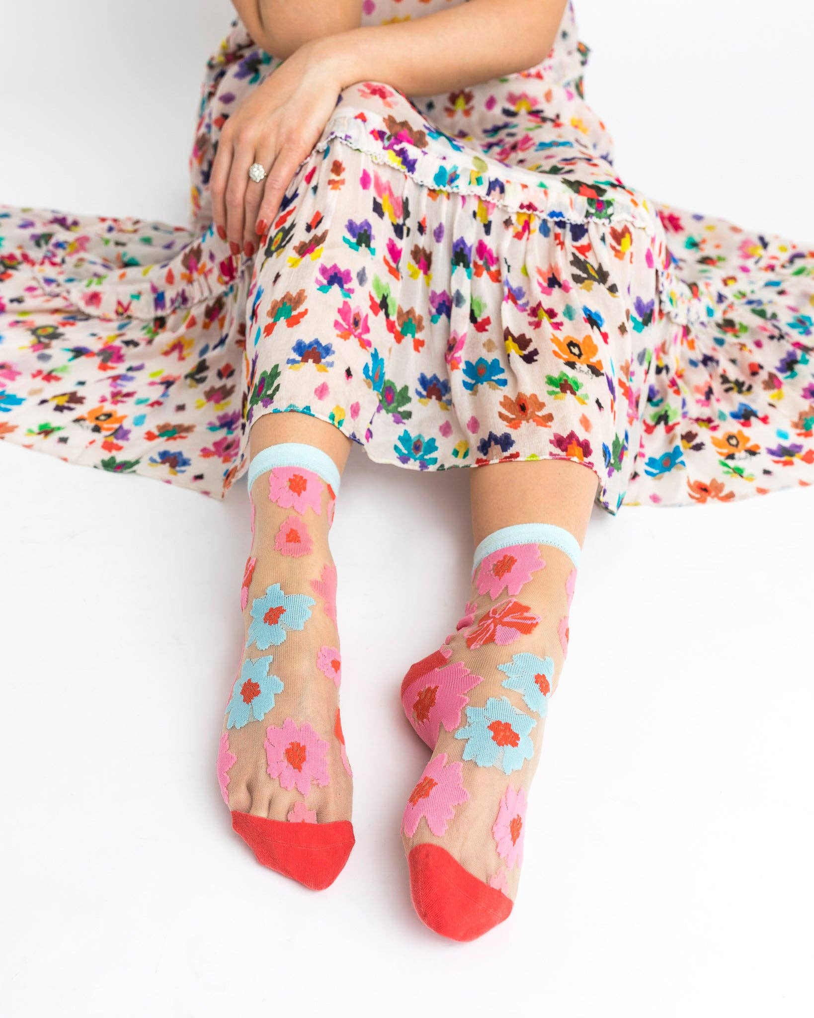 Ribbon Rose Sheer Ankle Socks