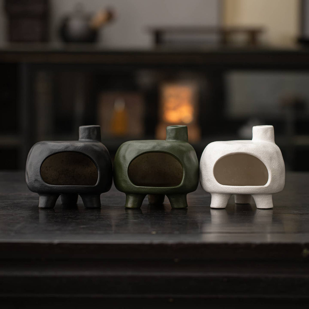Little Zen House Fireplace: Black